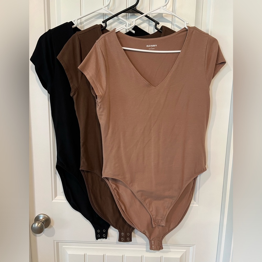 3 old navy body suits